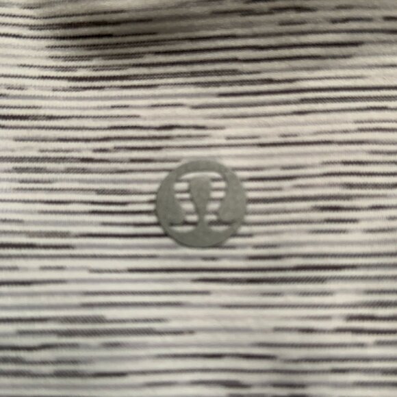 Women's Lululemon Train Times Crop Wee Are From Space Grey Gray White Size 4 - Picture 10 of 12